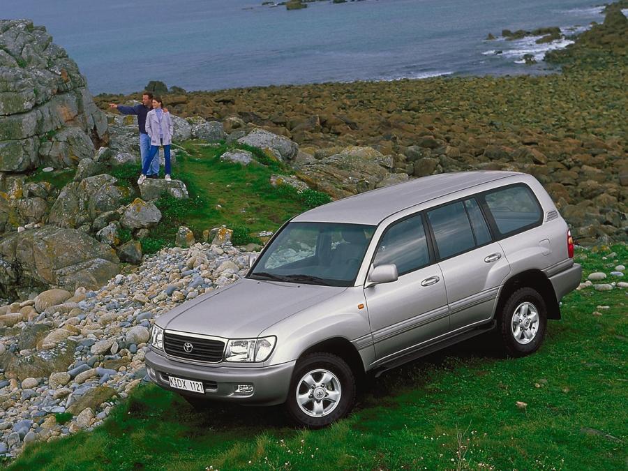  Toyota Land Cruiser 100 VX (J100-101) 1998 года  (фото 45 из 58)
